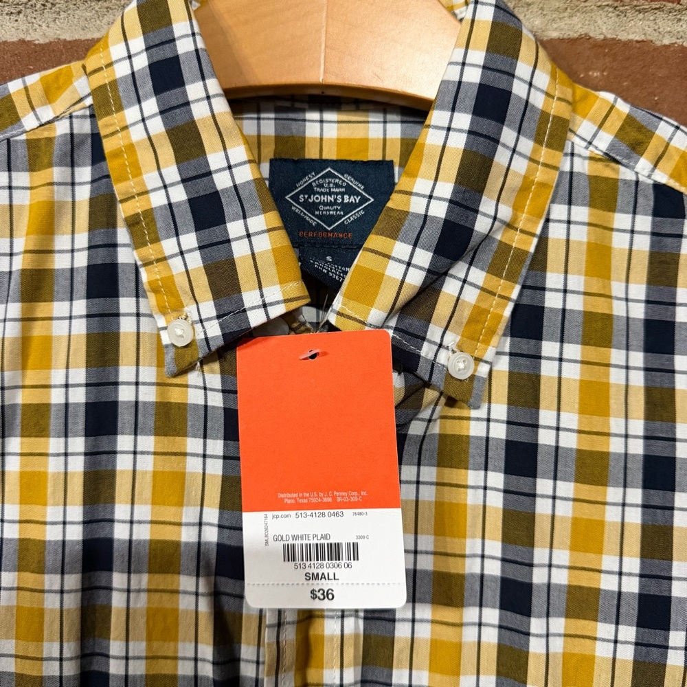 New Button Down Checkered! NWT - Picture 4 of 13